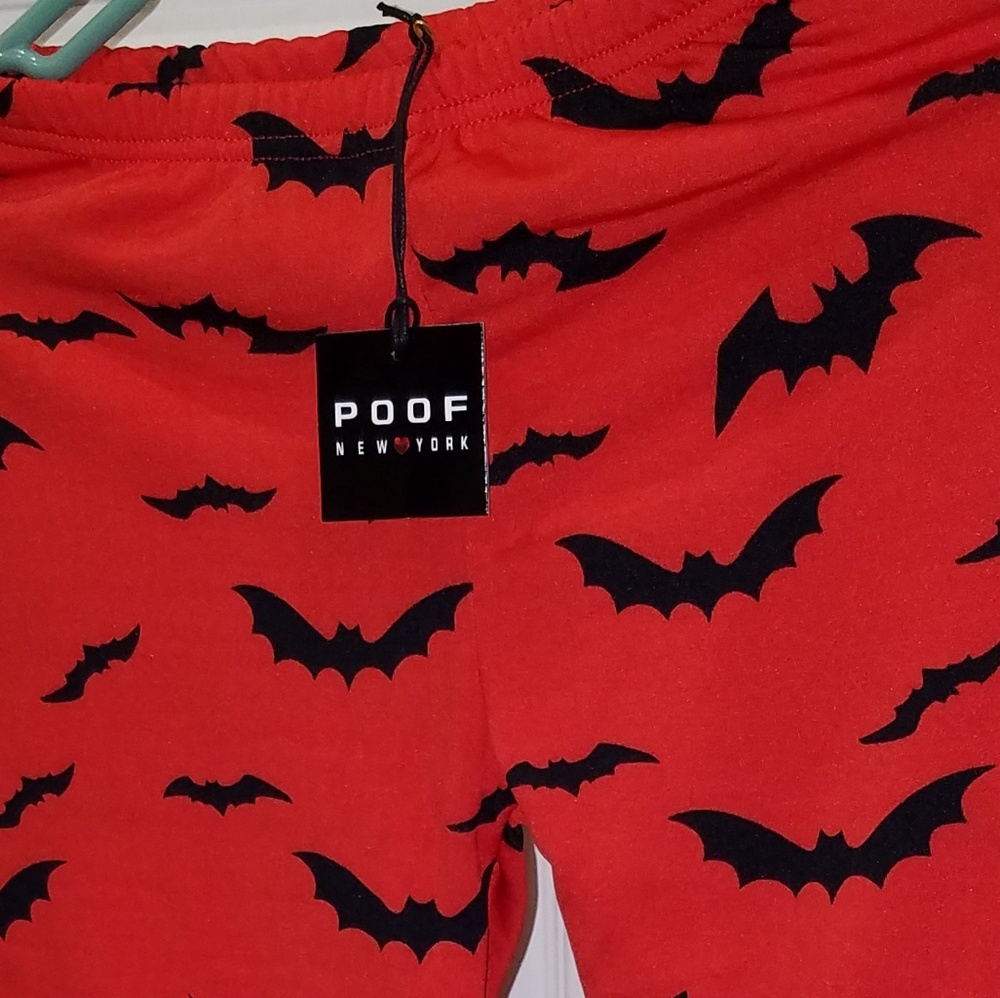 nwt S/M Bat pajama leggings full length
